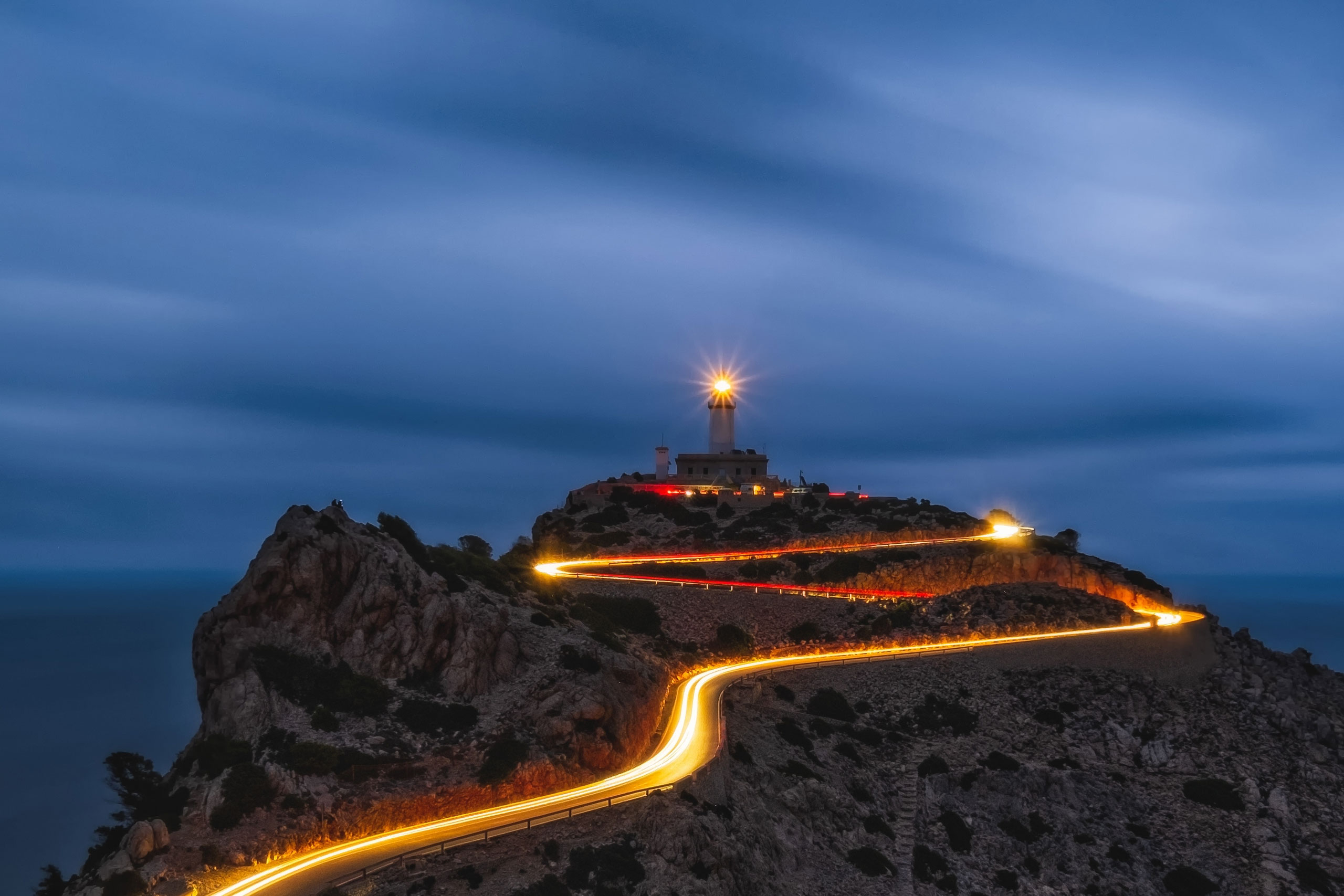 Different Share Classes for UAE Mainland LLCs and What This Means for Owners